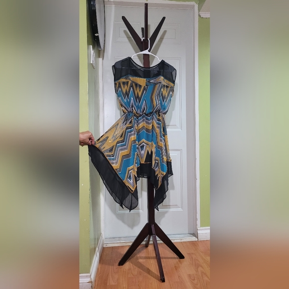 Jessica Simpson Handkerchief Dress US 2 - Picture 3 of 6